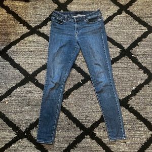 Uniqlo Mid-Rise Ultra Stretch Skinny Jeans 28x32”
